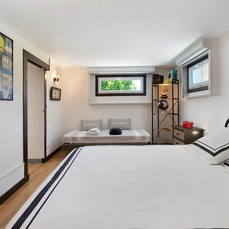 Chez Pierrot Et Pierrette Apartmán La Rivière-Saint-Sauveur