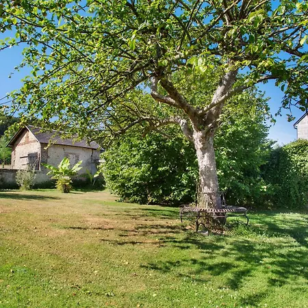 Chez Pierrot Et Pierrette *